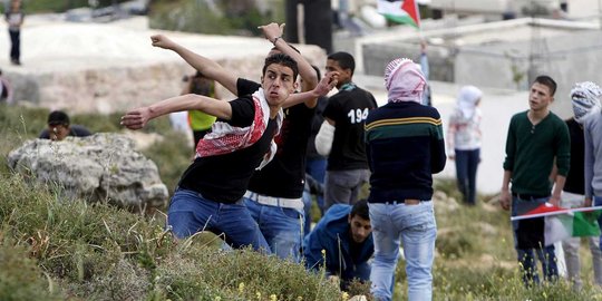 Hari kelima Ramadan, zionis bunuh 426 warga Palestina