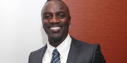 7 selebriti hollywood yang beragama islam