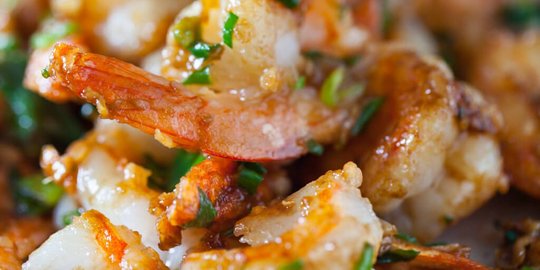 [Resep] Mudah dan enak, yuk masak garlic shrimp untuk buka!