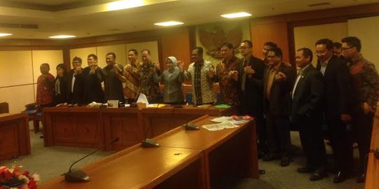 Mengungkap uang ratusan juta di Munas Golkar