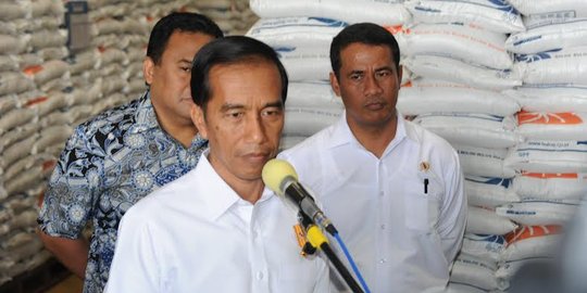 Survei: 58,8 persen tak puas kinerja Jokowi, cuma relawan yang puas