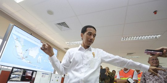 'Jokowi marah di Tanjung Priok sandiwara buat sentil kementerian'