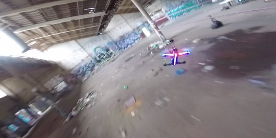 Video Hebohnya tren balapan liar pesawat  drone merdeka com