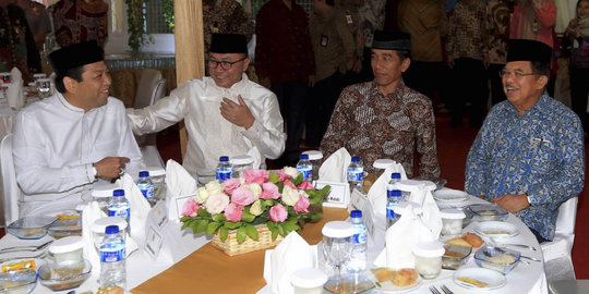 Wiranto & Ical bantah buka puasa bareng Jokowi bahas soal reshuffle