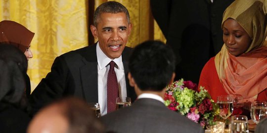 Keakraban Obama buka puasa bersama muslim AS di Gedung Putih