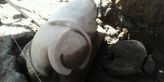Penemuan Arca Nandi di Candi Kedulan yang berusia 1.200 tahun