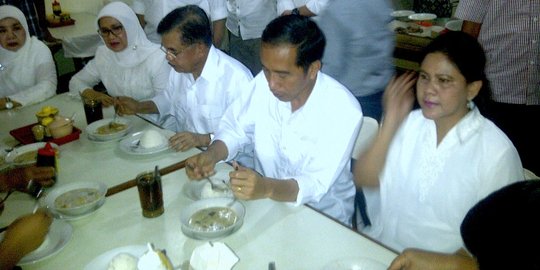 Jokowi-JK buka puasa di rumah Irman Gusman, Jalan Denpasar ditutup