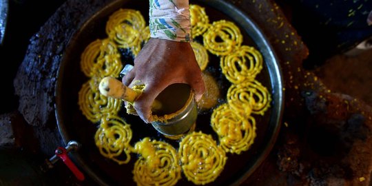 Legitnya Jalebi, hidangan khas Ramadhan di Afghanistan