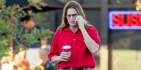 Bruce Jenner jadi wanita, bagaimana nasib keluarga Kardashian?