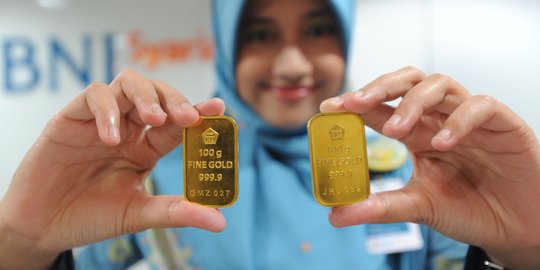 Jelang akhir bulan, harga emas naik tipis Rp 1.000 per gram