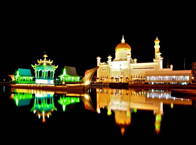 masjid sultan omar ali saifuddien brunei darussalam