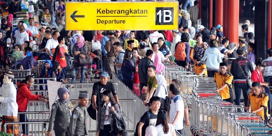 YLKI kritik harga makanan di bandara kelewat mahal