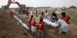 Ribuan korban tewas akibat hawa panas di Pakistan dikubur massal