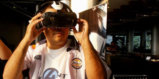 Castrol ajak komunitas mobil rasakan virtual drift