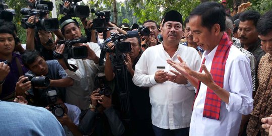 Kunjungan kerja ke Jawa Tengah, Jokowi resmikan seribu pasar rakyat