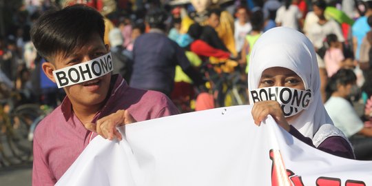Kedatangan Presiden Jokowi di Purwokerto disambut aksi demonstrasi