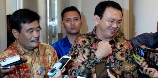 Ahok ibaratkan penanganan banjir Jakarta seperti mau buang air besar