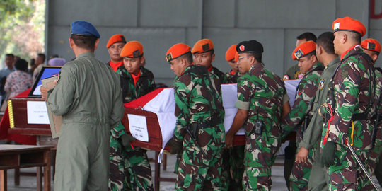 20 Jenazah korban Hercules dibawa ke Halim Perdanakusuma