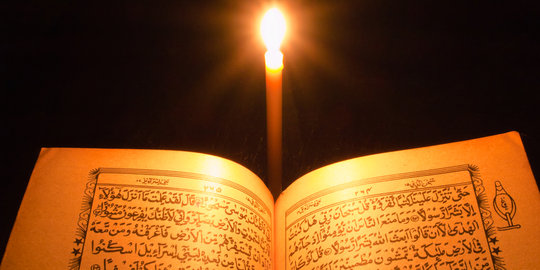 Tanggal 17 Ramadan, Alquran dan perintah salat turun kepada Muhammad
