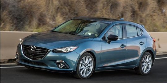 Harga Mazda 3 versi 2016 bikin jantungan!