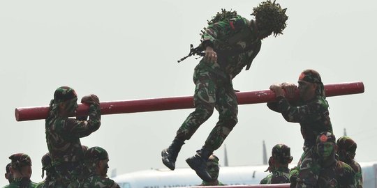 'Jangan sampai TNI jadi prajurit niaga, bukan siaga'