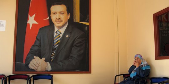 Turki larang pelajar buka Twitter dan Facebook di sekolah