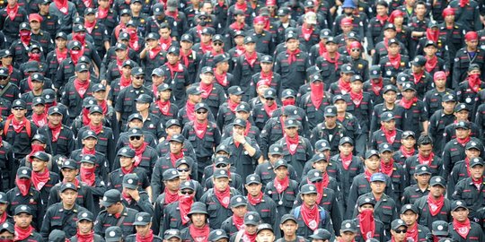 ngomong nyinyir, fahri hamzah dituntut kelompok ini buat minta maaf