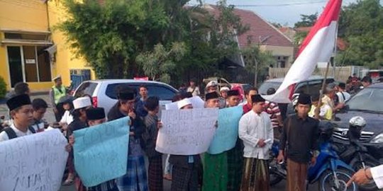 ngomong nyinyir, fahri hamzah dituntut kelompok ini buat minta maaf