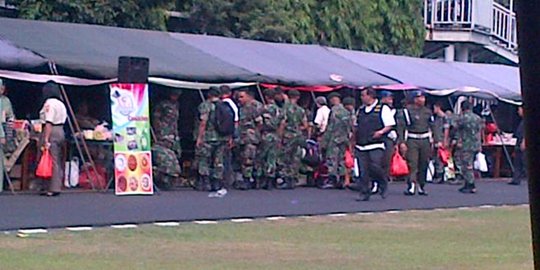 Kostrad gelar bazar sembako buat prajurit TNI dan PNS