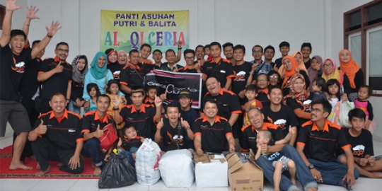 Buka Bersama dan Baksos Ala Great Corolla Club