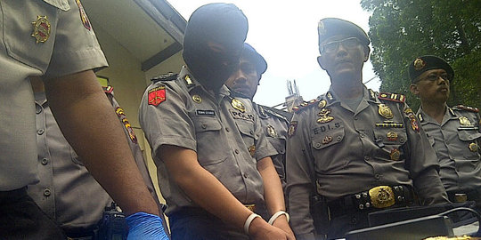 Modal airsoft gun, 4 polisi gadungan peras TNI penikmat sabu