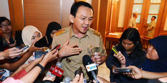 Ahok ingatkan PNS, tak ada yang susah kalau ingin dapat duit