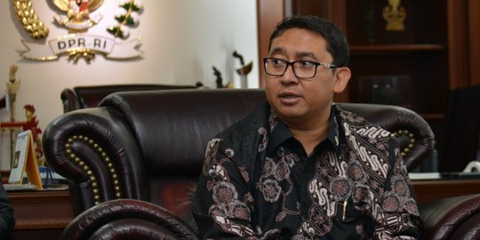 Kritik keras Fadli Zon sebut Jokowi kelola negara seperti Warkop