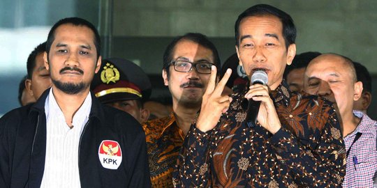 Dukungan makin melemah, Jokowi harus berbuat apa?