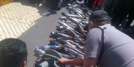 bikers lomba bakar knalpot rev2