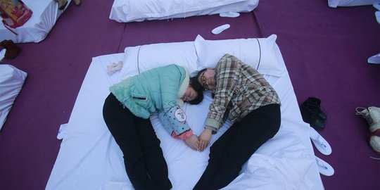 kompetisi tidur hadiahnya rp 15 juta rev2