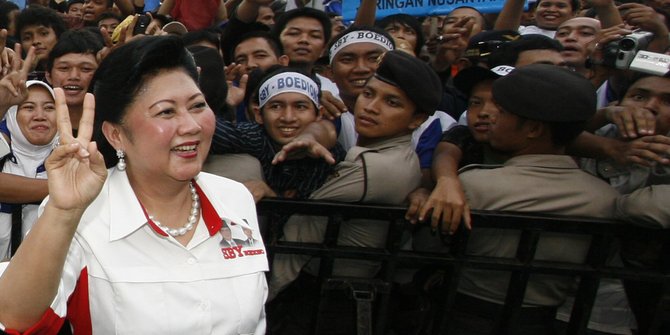 Ibu Ani Yudhoyono lepas mudik gratis Demokrat di Kemayoran 