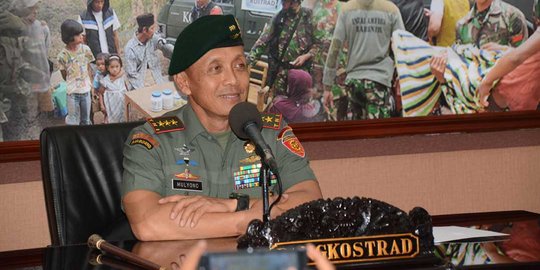 Pangkostrad: Sebelum ditusuk anggota ditanya tentara atau polisi?