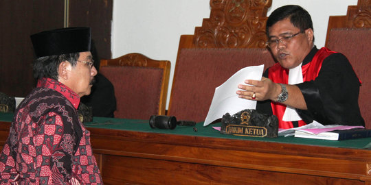 Panggil Kapolri dan Jaksa Agung, Jokowi kaji grasi Antasari Azhar