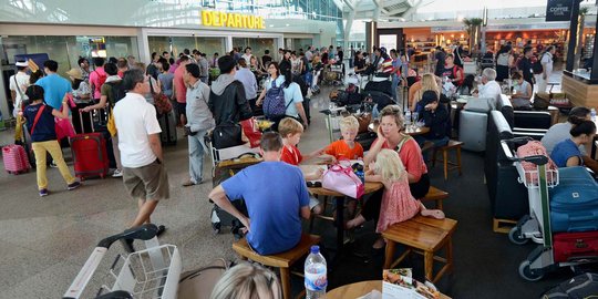 28 Ribu penumpang hilir mudik sejak Bandara Ngurah Rai dibuka
