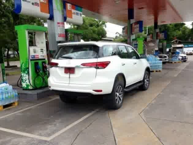 toyota fortuner 2016