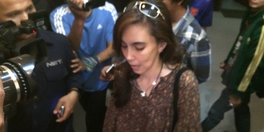 Jadi tersangka penganiayaan, Sharon diperiksa di Polres Jaksel