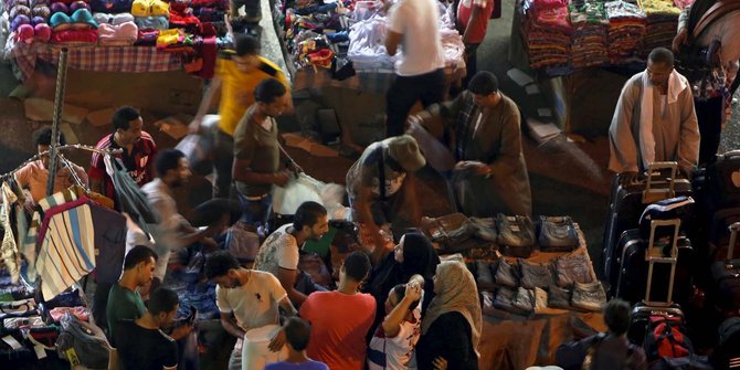 Melihat keramaian 'Pasar Tanah Abang' di Mesir jelang Lebaran