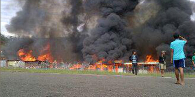 Detik-detik menegangkan insiden pembakaran musala di Papua