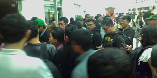 Delay berjam-jam, penumpang Lion Air ngamuk di Bandara Cengkareng