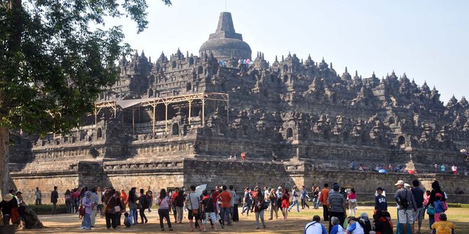 Hari ketiga Lebaran, Candi Borobudur banjir pengunjung