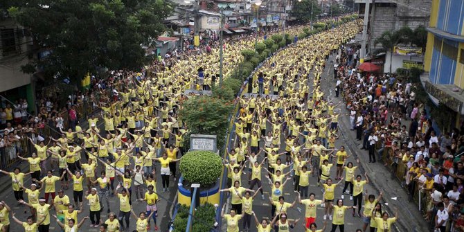Fantastis, lebih dari 12 ribu orang ikut zumba massal di Filipina