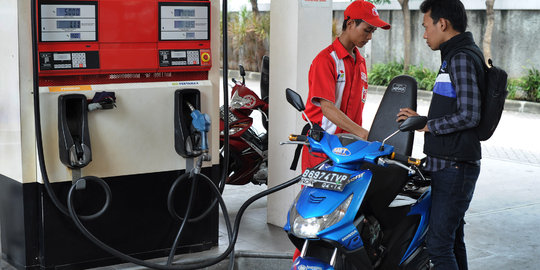 Pertalite baru perkenalan, motor dijatah 3 liter dan mobil 20 liter