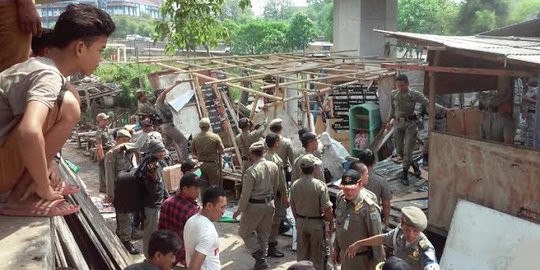 Gusur gubuk liar, kolong tol Wiyoto Wiyono bakal ditanam pepohonan