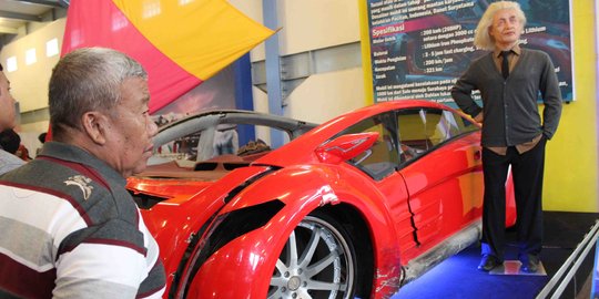 Mobil Tuxuci yang buat Dahlan Iskan kecelakaan nongkrong di museum